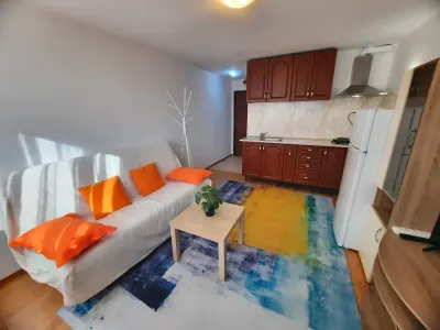 sufragerie luminoasă garsonieră închiriere Sector 3 București